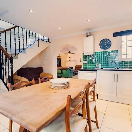 Cyv Vacation In Idyllic 3 Bedroom 公寓 *